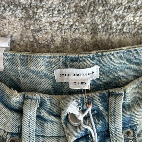 Good American Good 90’s Diamond Fringe Relaxed Jeans 0 25 NWT - Picture 3 of 4